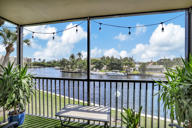 Building Photo - 13 Royal Palm Way Unit 2060 Rental