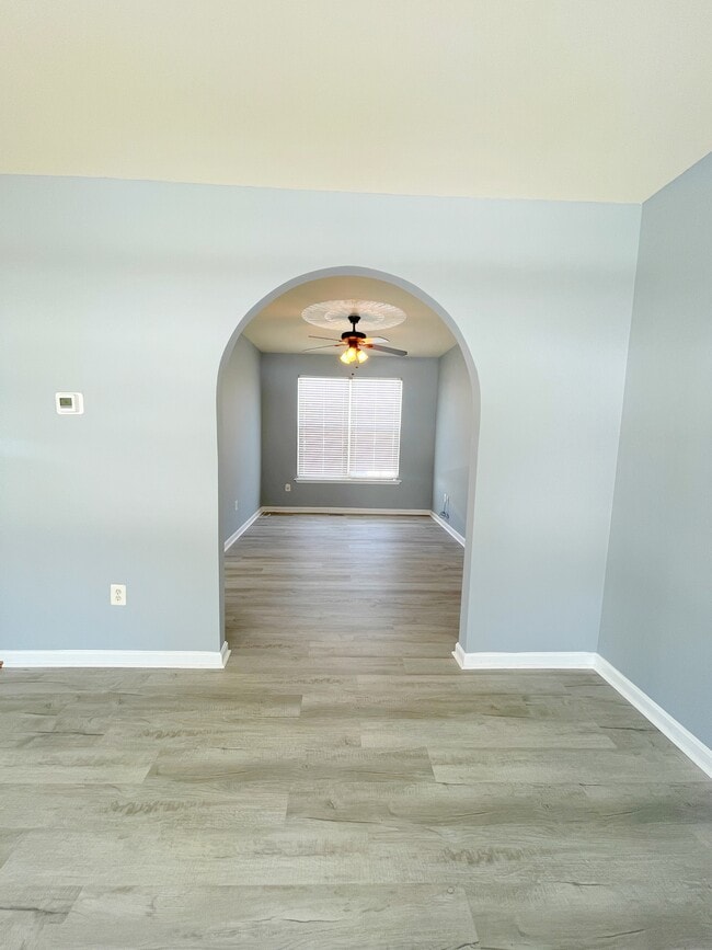 Photo - 2776 Bismark St