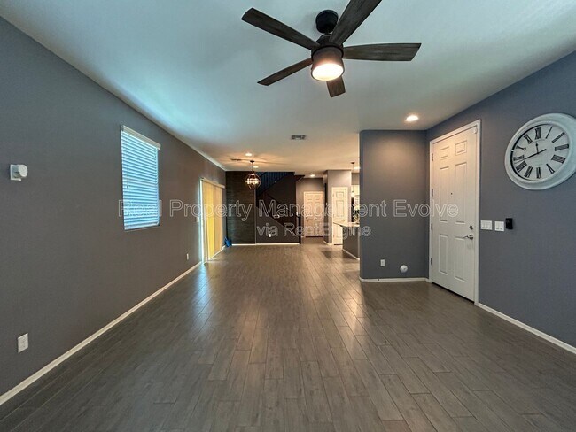 Photo - 2632 N 73rd Glen