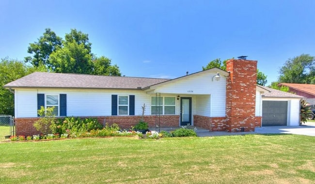 Building Photo - 11026 E Draper Ave Rental
