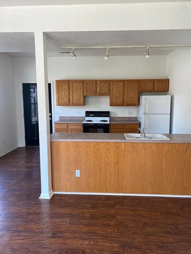 Photo - 404 S Marion St Unit 404 SOUTH MARION APT C