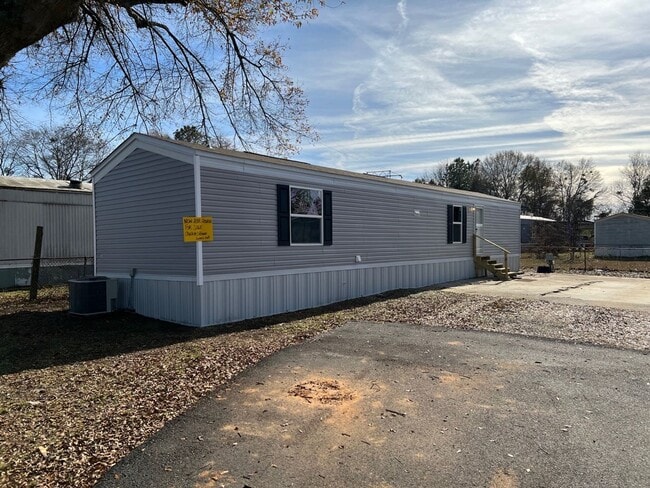 Photo - 1627 Coleman Rd Unit Oxford Estates 25