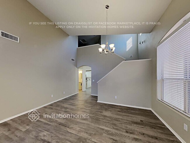 Photo - 12528 W Roanoke Ave