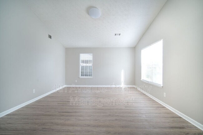 Photo - 2840 Pebblebrook Ct