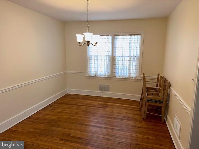 Photo - 615 N Washington St