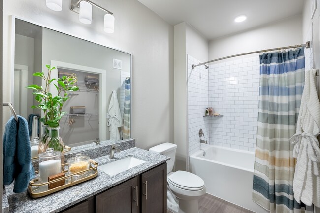 Photo - 8 Weeks FREE – The Ultimate Move-In Deal! Unit ABC1