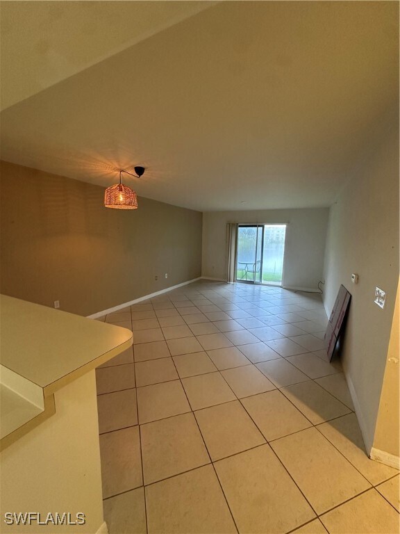 Photo - 8234 Key Royal Cir Unidad 513