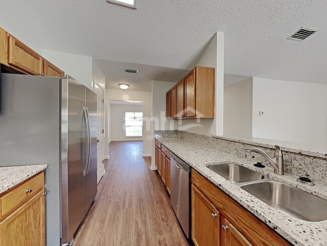 14024 Fish Eagle Dr E