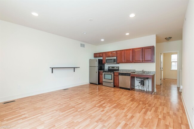 4 br, 2 bath Triplex - 1511 MASTER ST Unit... - 4 br, 2 bath Triplex - 1511 MASTER ST Condo Unit... Unit 101