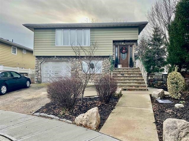 Building Photo - 309 Julianne Terrace Unit 1