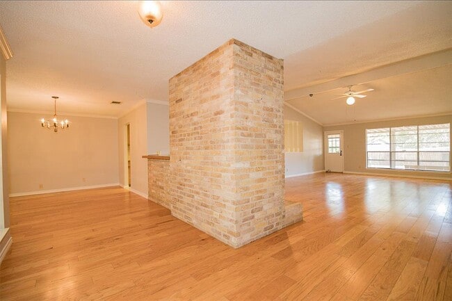 Photo - 3302 Gallop Cove