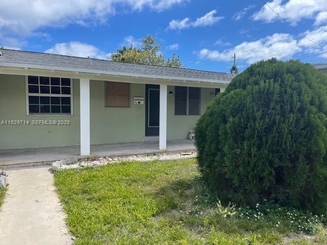 Building Photo - 1325 N 16th Ct Unit 2