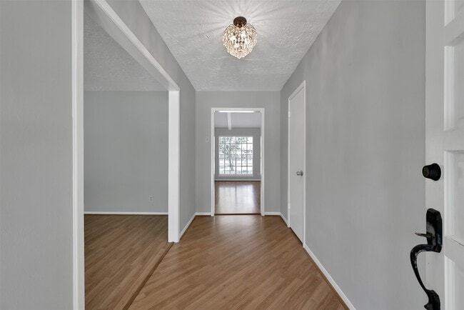 Photo - 27121 Wells Ln