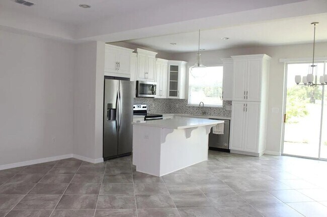 Photo - 3/2.5 Townhouse in Orlando