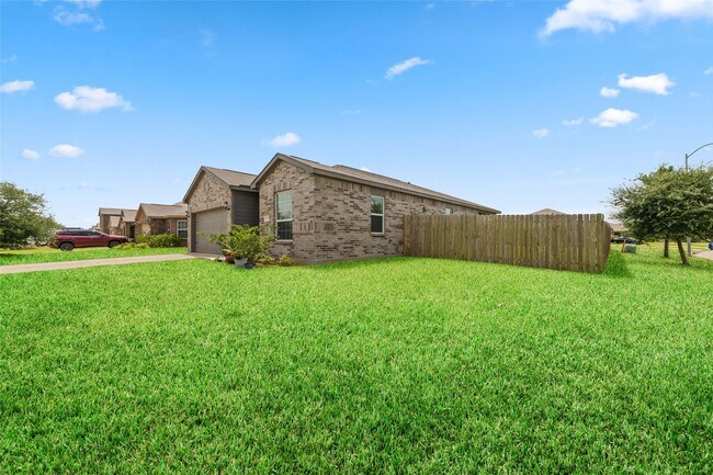 3000 Iron Woods Dr