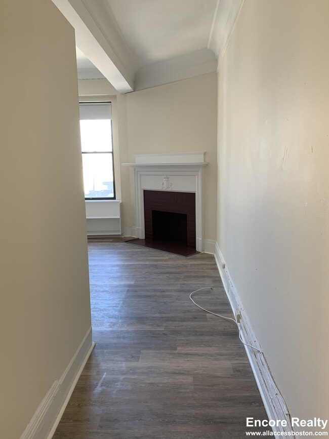 Photo - 62 Boylston St Unit 917