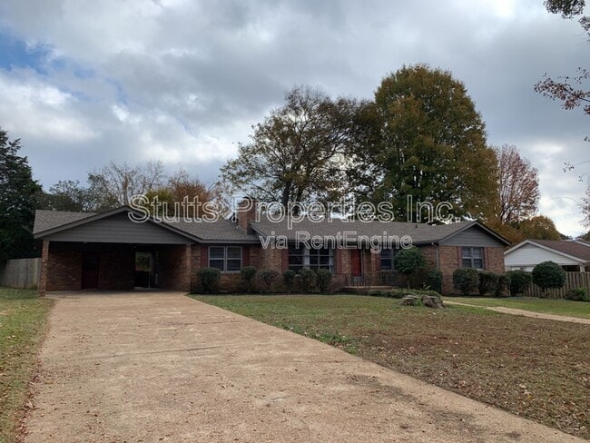 Building Photo - 2224 Bower Dr Rental