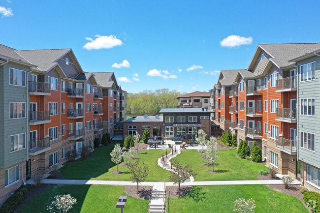 1600 Tosa
