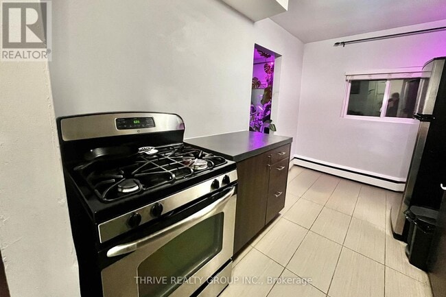 Photo - 23 McClary Ave Unité 17