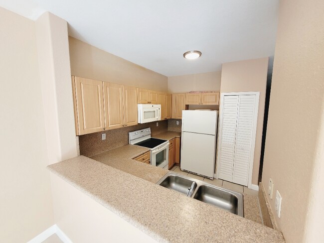 Photo - 2903 SW 17th Ave Unidad 106