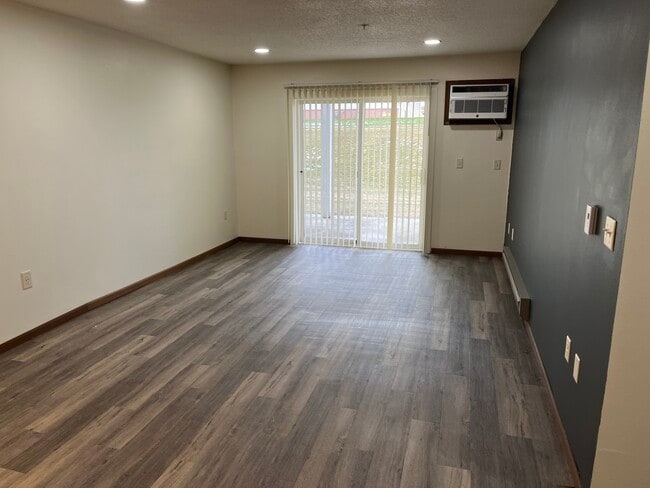 Photo - Fox Run Apartments