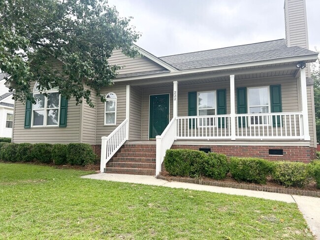 Building Photo - CHARMING HOME IN WEST COLUMBIA'S CHESTNUT ...