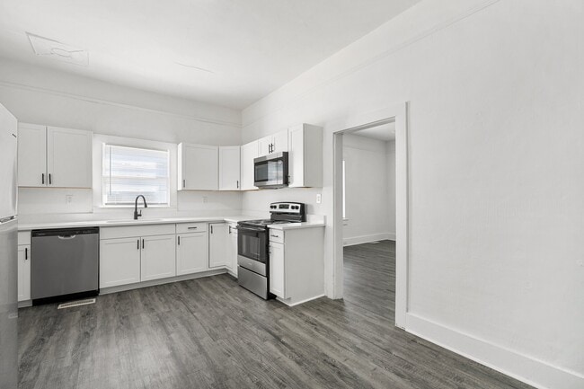 Photo - 503 Hayes St