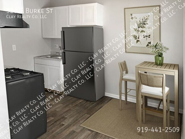 Photo - 320 Burke St