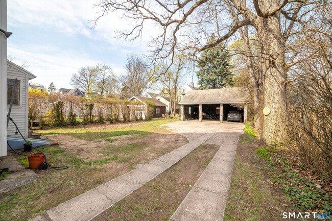 Photo - 187 Lawrence St