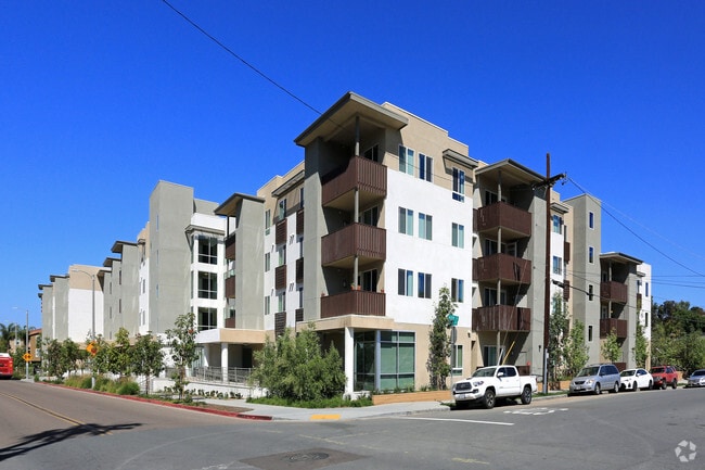 Building Photo - Villa Encantada