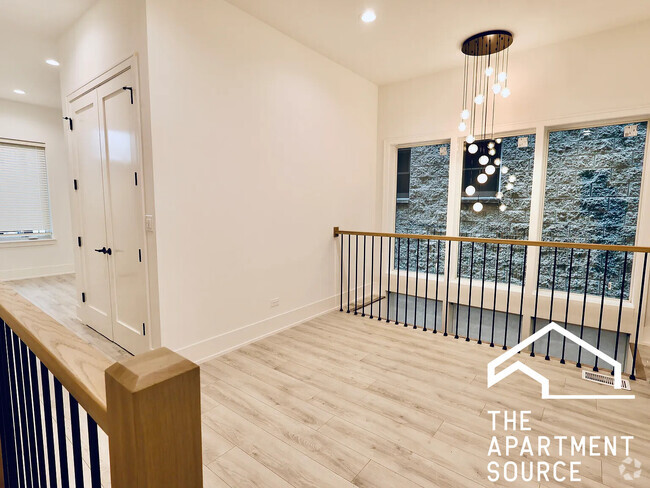 Building Photo - 1814 W Thomas St Unit 1R Rental