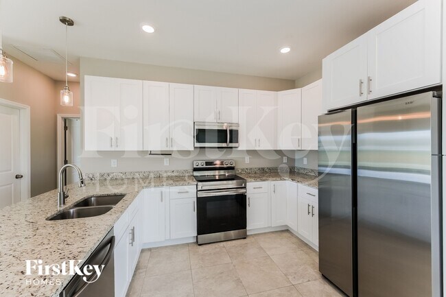 Photo - 3757 NE 14th Ave