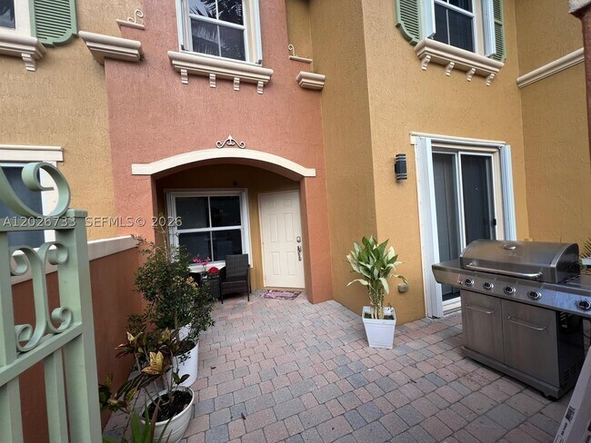 Photo - 943 SW 143rd Terrace Unit 2109