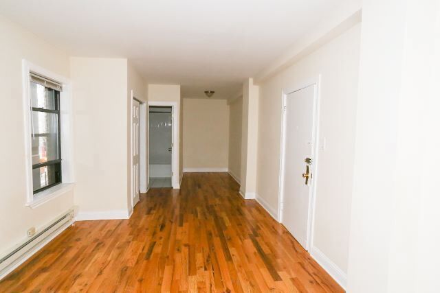 Photo - 1314 N Dearborn St Unit 304