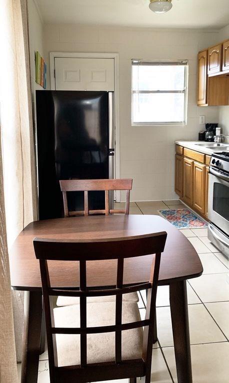 Photo - 1704 Cedar Ave