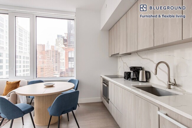 Photo - 200 E 23rd St Unidad FL14-ID2203