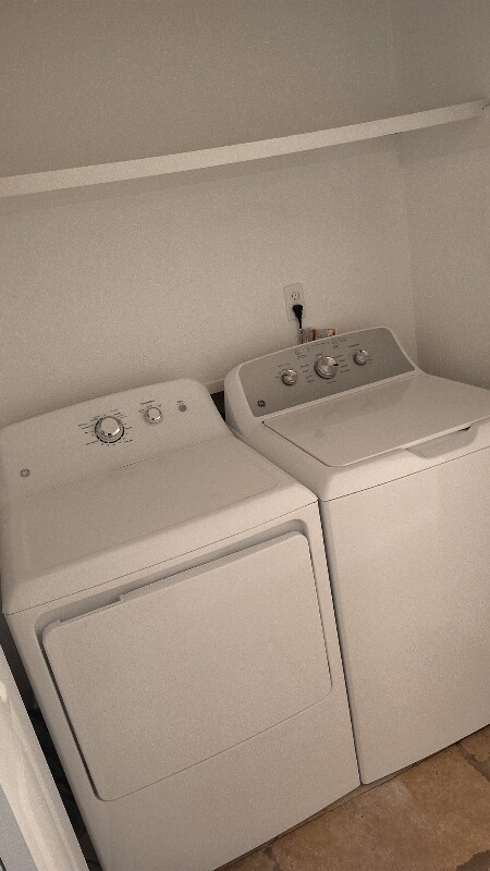 Photo - 1143 Cordoba Ct SE