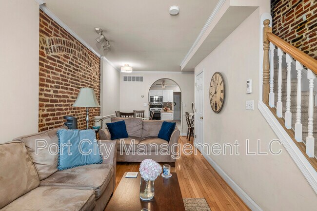 Photo - 710 S East Ave