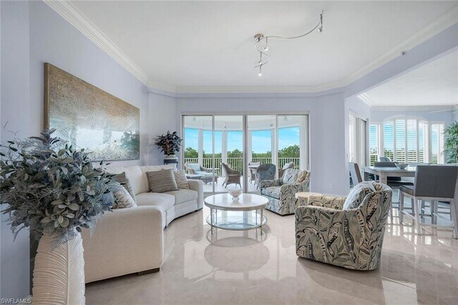 4811 Island Pond Ct