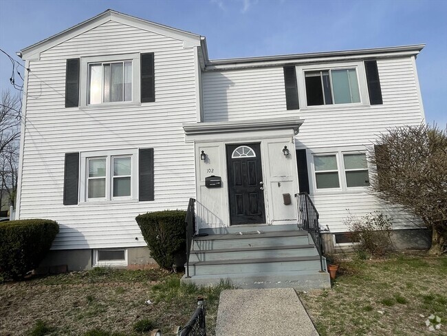 Building Photo - 102 Faraday St Unit 2 Rental