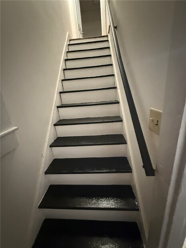 Photo - 42 Delaware St