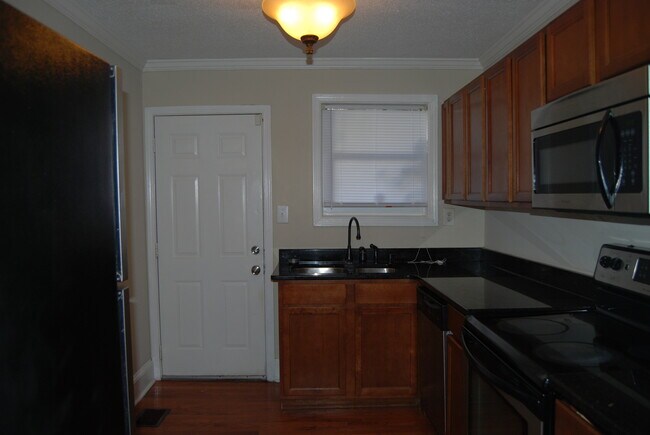 Photo - 3 Bedroom 1 Bath House