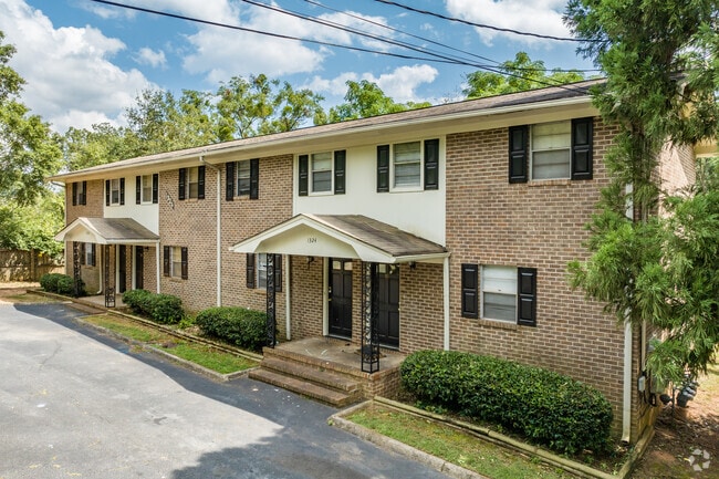 North Pointe Apartments