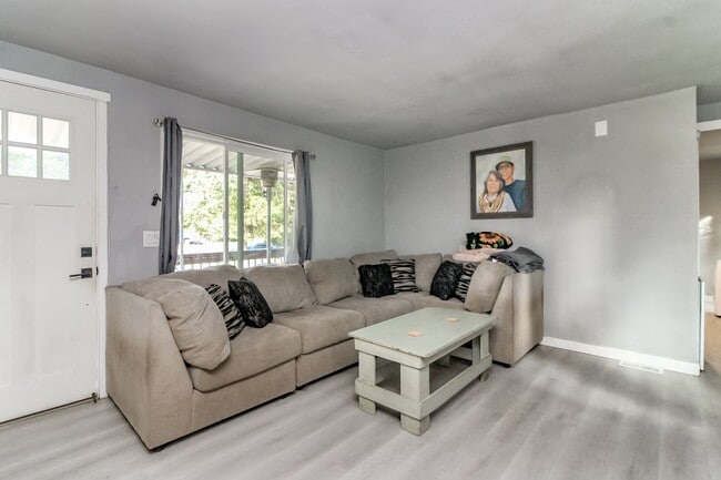 Photo - Updated 2 bedroom manufactured home on lar...