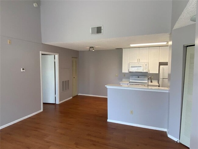 Photo - 711 Sugar Bay Way Unidad 313