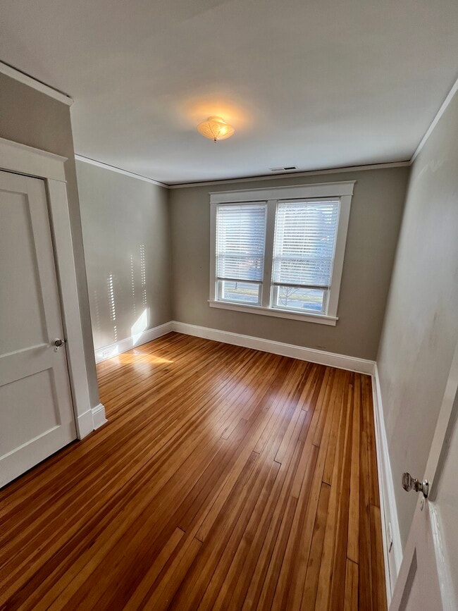 Photo - 4812 Chamberlayne Ave