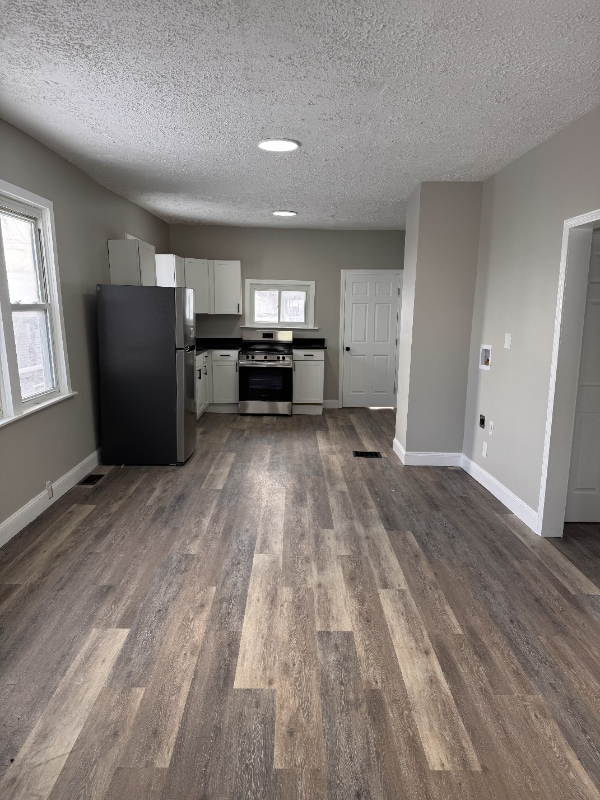 Photo - 615 W Columbus Ave