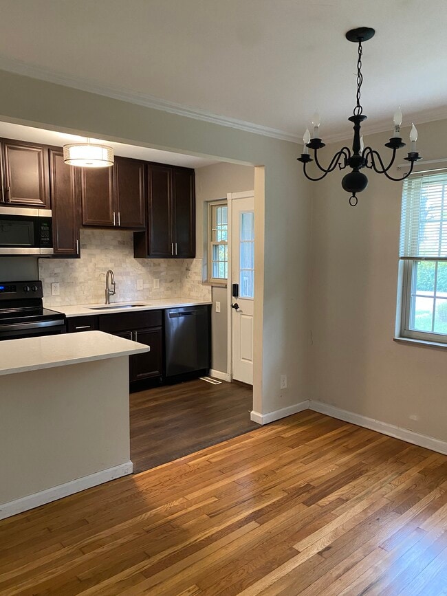 Cocina/Comedor - 1040 Northwest Blvd Unidad 1040 Northwest Blvd