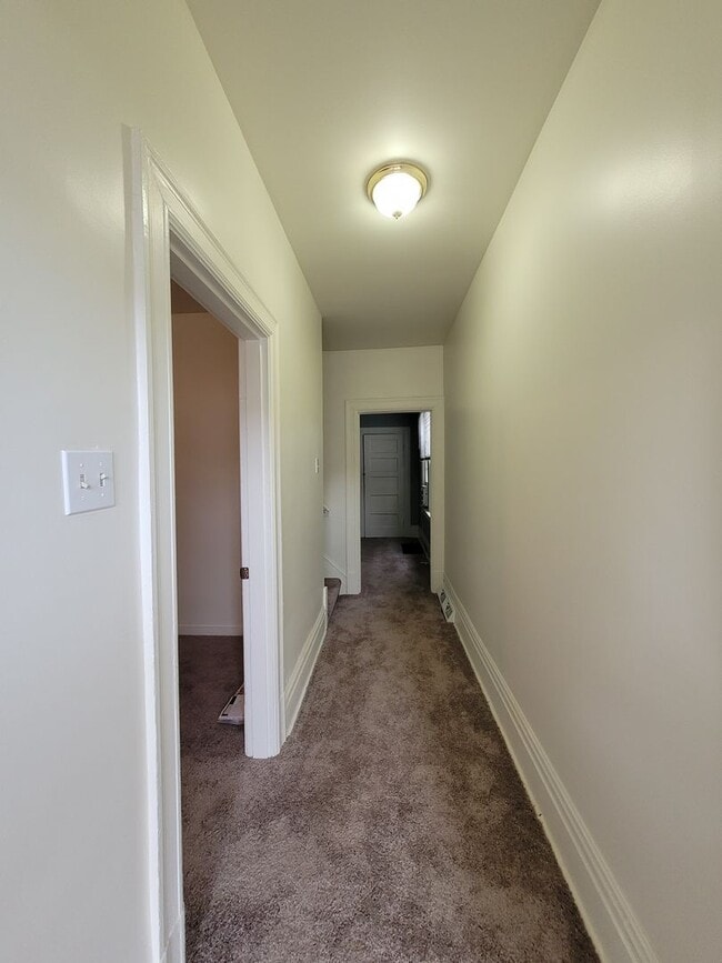 Photo - Dormont - 3 Bedroom Home