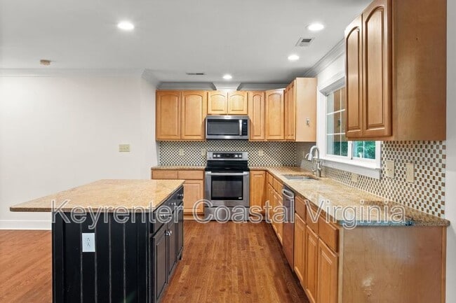 Photo - 40 Normandy Ln